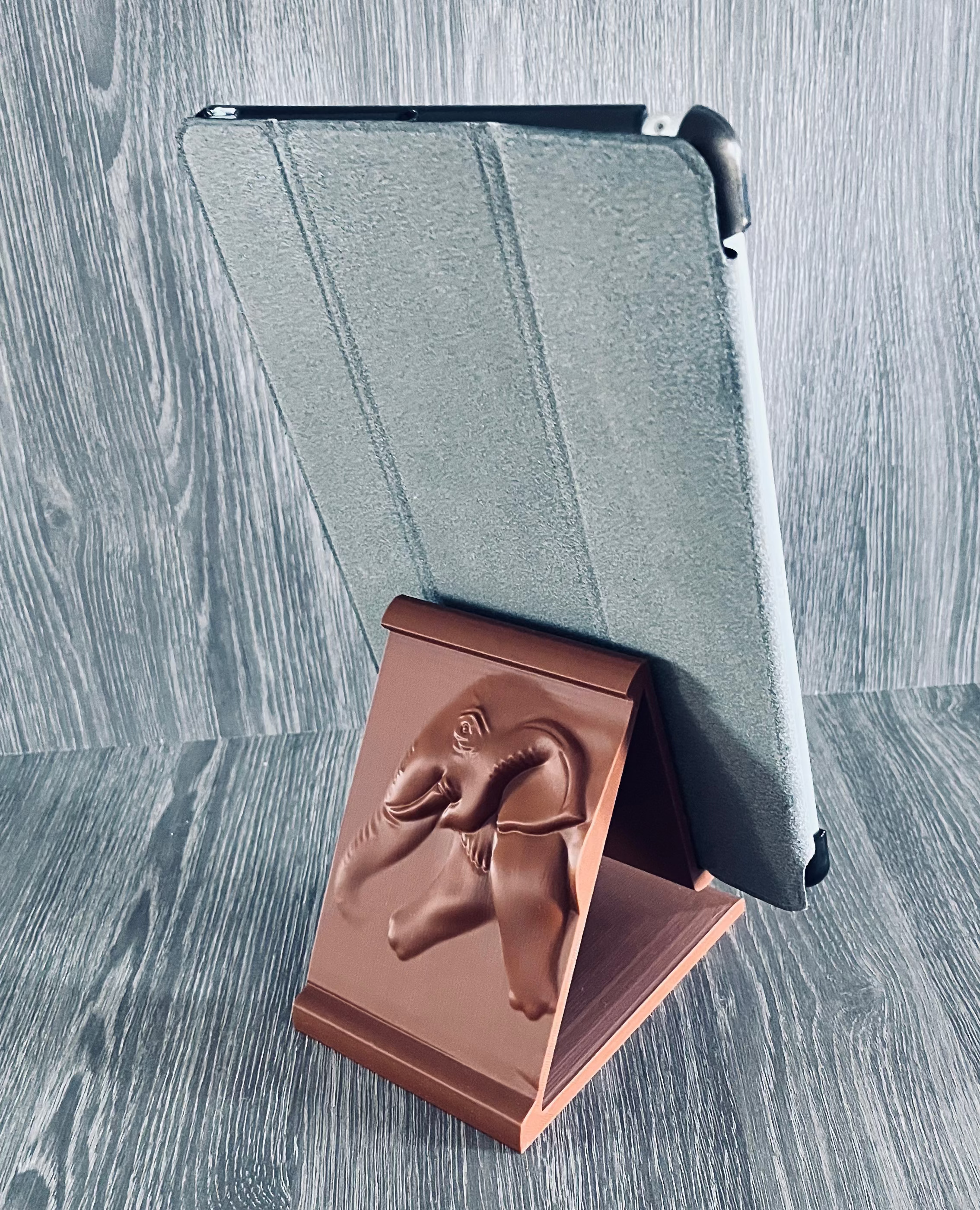 Support Éléphant Élégance – Tablette & Smartphone – Impression 3D