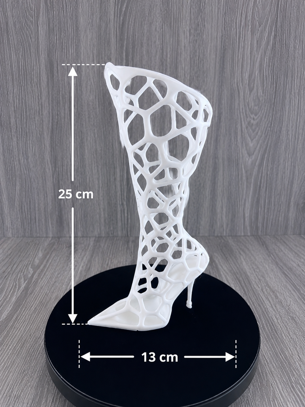 Botte Stiletto Voronoï – Vase Décoratif Ajouré – Impression 3D