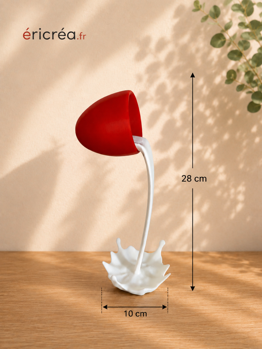 La tasse suspendue – Objet déco original et surprenant