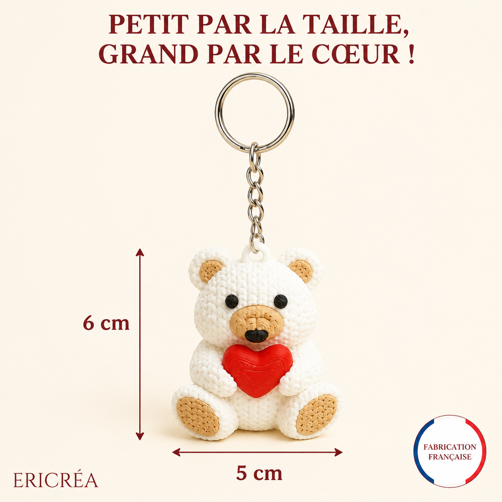 Dimensions du porte-clés ourson cœur : 6 cm sur 5 cm