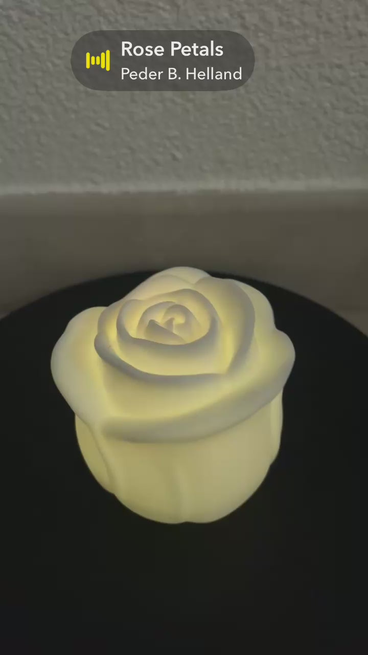 Rose lumineuse décorative – L’élégance au cœur de votre table