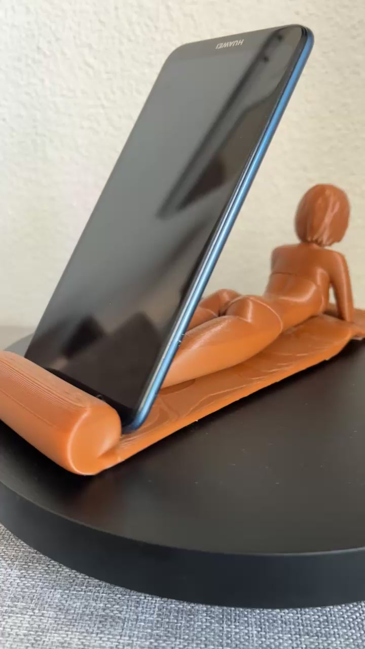 Support téléphone – Femme au bord de plage