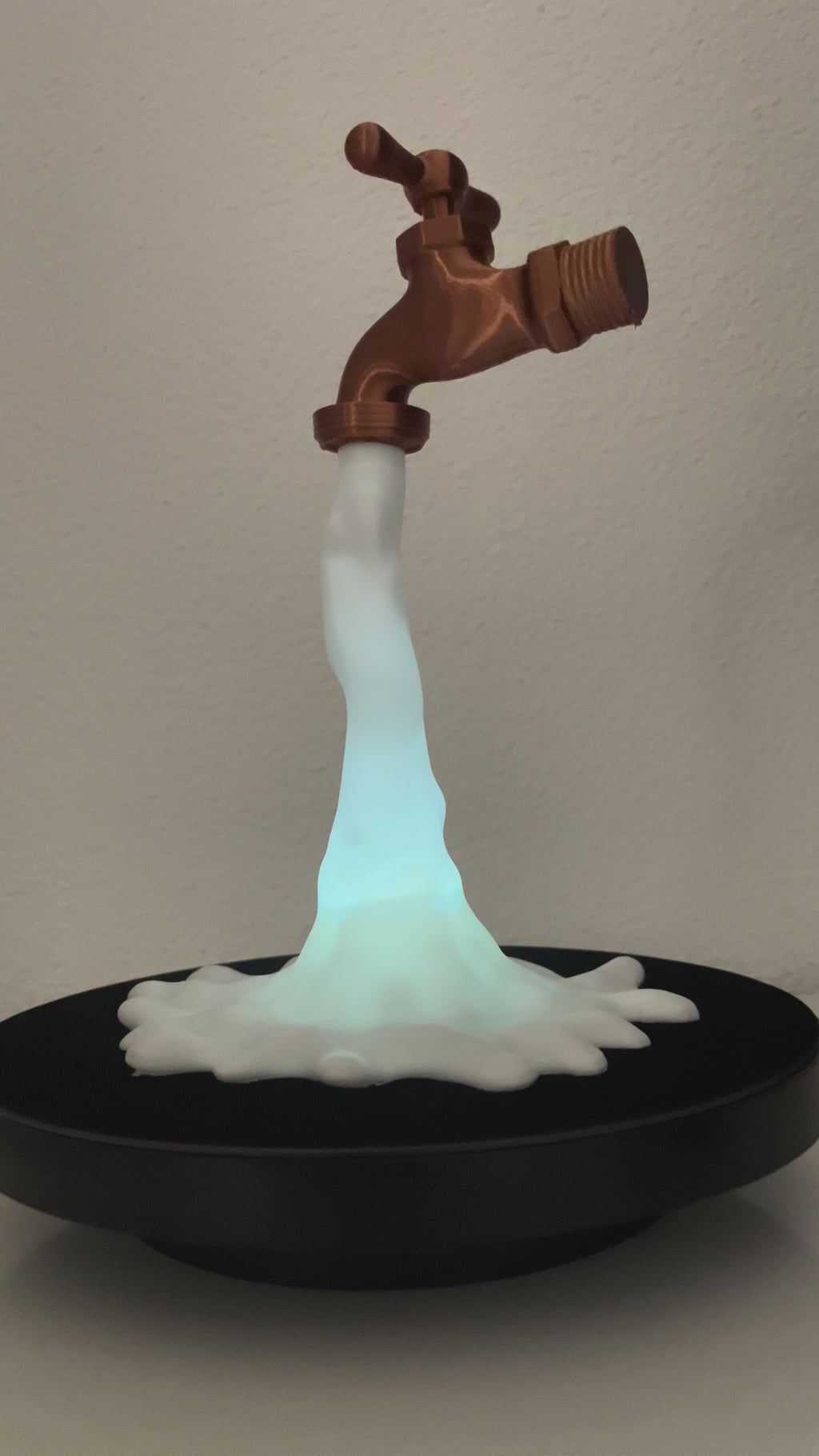Lampe Robinet Flottant LED – Illusion d'Eau Suspendue – Impression 3D
